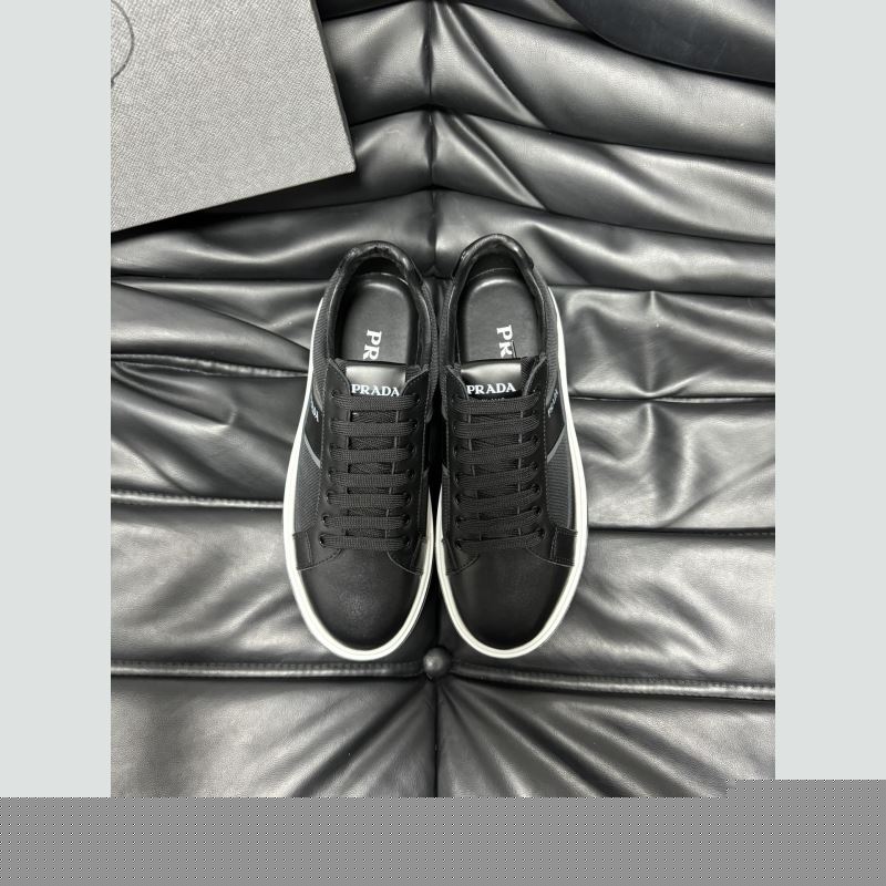 Pra*a sneakers